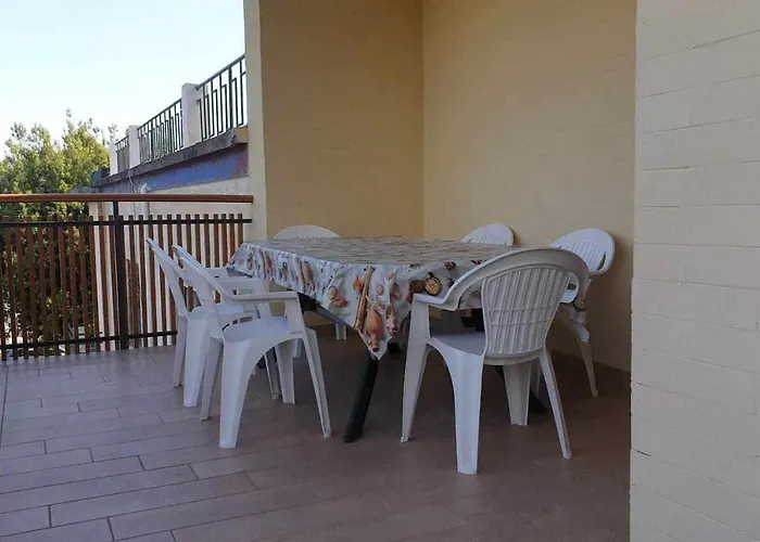 Appartement Tirrenia Pineta *